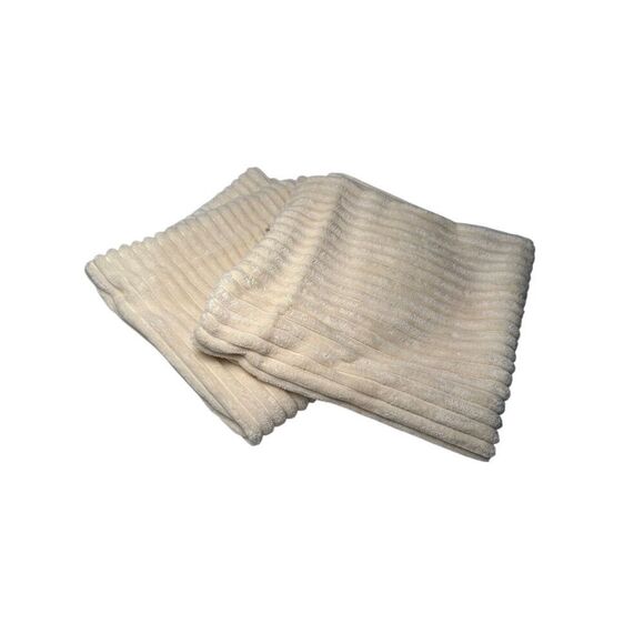 Faux fur plush cream 18” cream throw pillow covers pkg of 2. #M-1850 - Picture 3 of 6